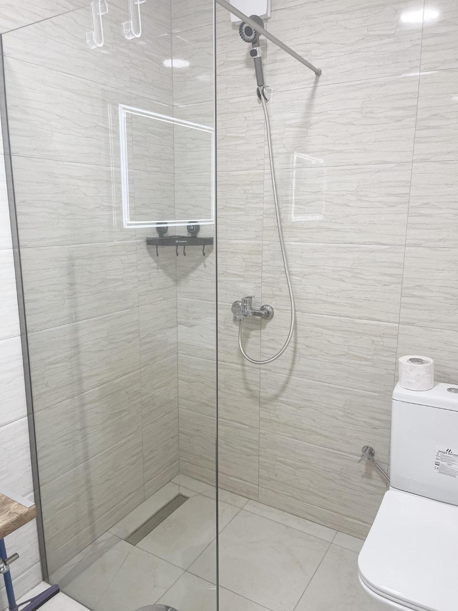 Infinity Plaza Hotel Gjakova Eksteriør billede